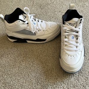 Jordan flight 9.5 white and blue